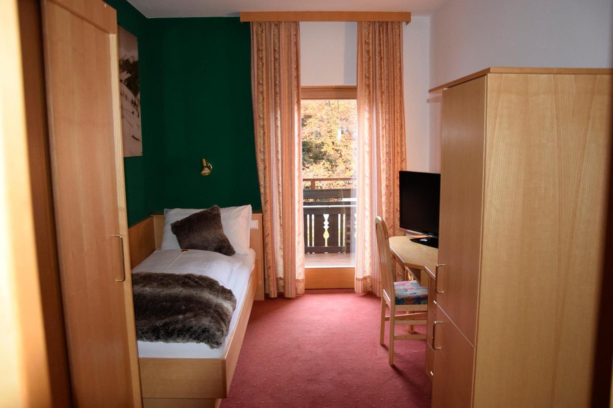 Hotel Guesthouse Dalnig Bad Kleinkirchheim Pokoj fotografie